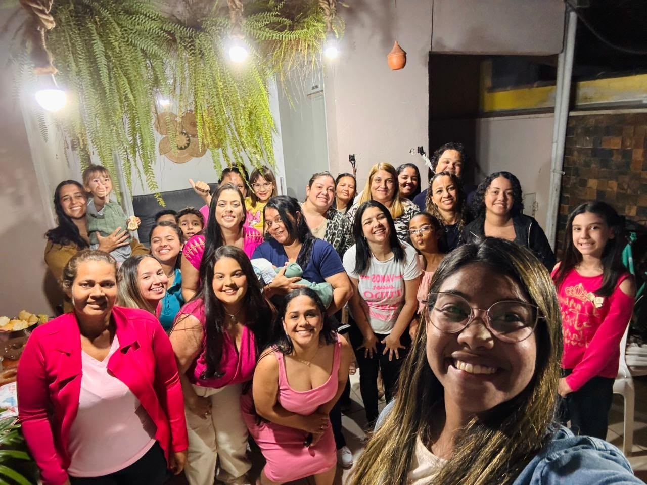 Roda de conversa — Encontro Pink's Mulher Corajosa